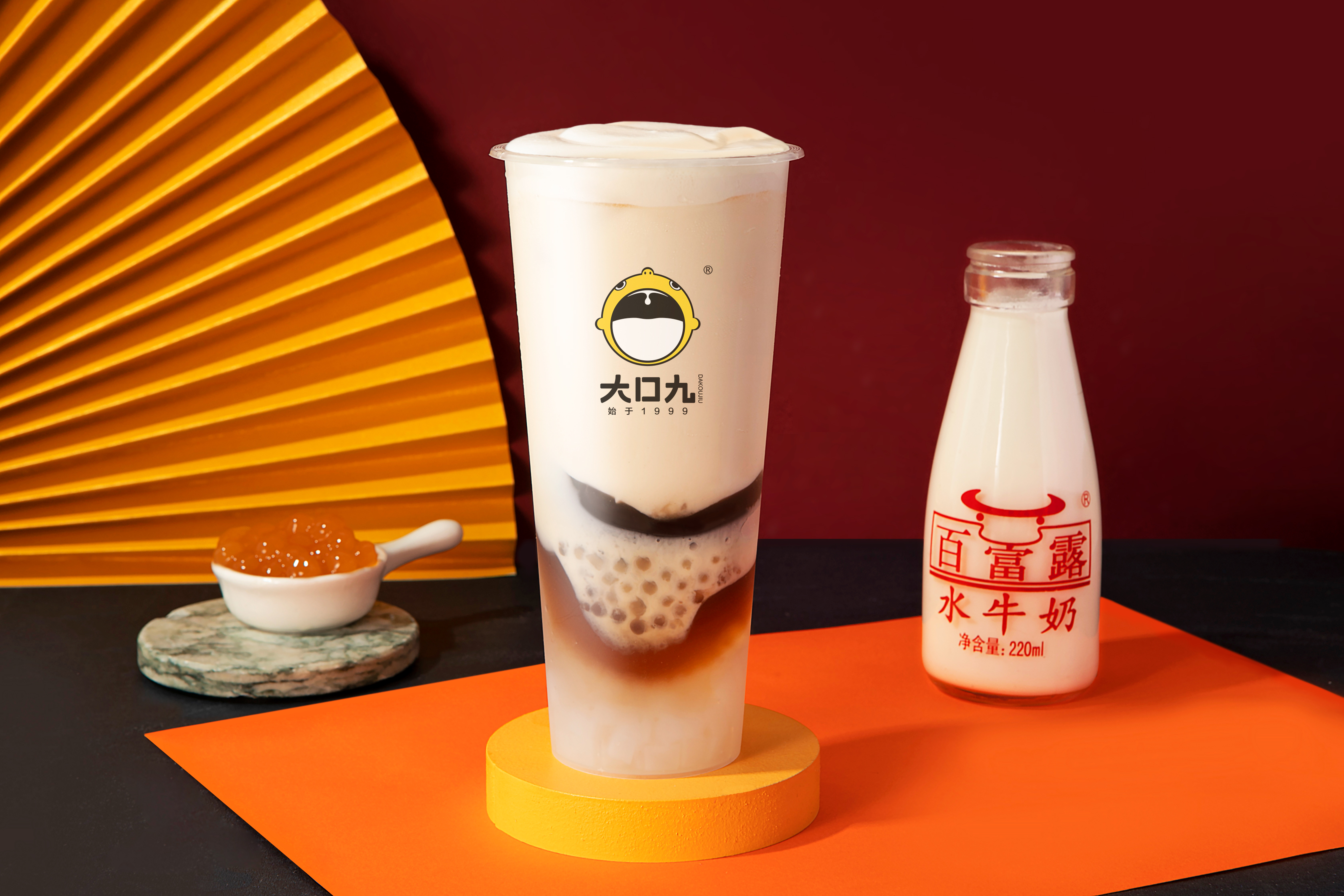 奶茶加盟你(nǐ)一(yī)定要(yào)知(zhī)道(dào)的(de)事(shì)！